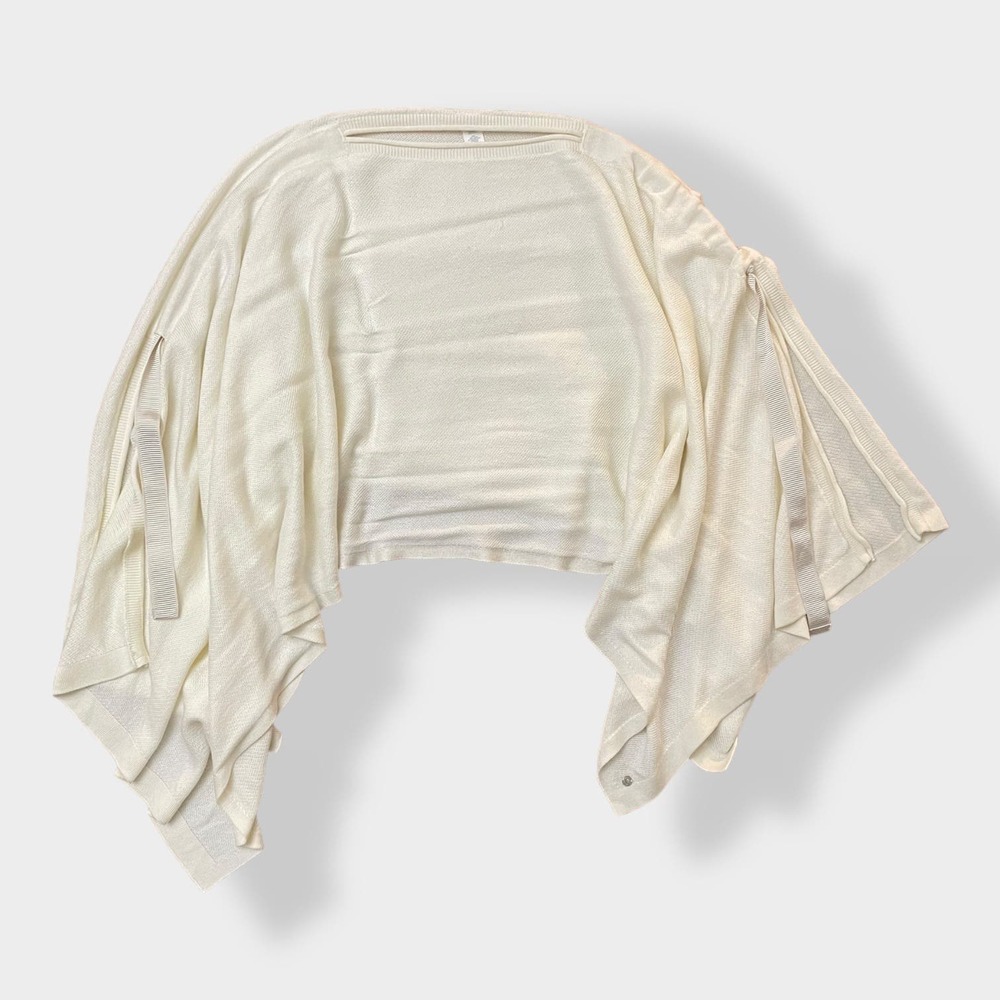 Lululemon Athletica‎ Forward Flow 2 way cape poncho White OS